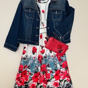 Pretty sleeveless summer dress